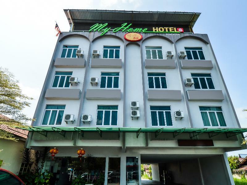 Hotel Zamburger Tengkera Melaka מראה חיצוני תמונה