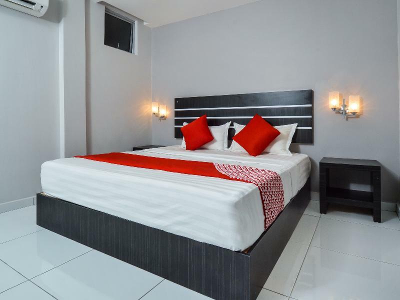 Hotel Zamburger Tengkera Melaka מראה חיצוני תמונה