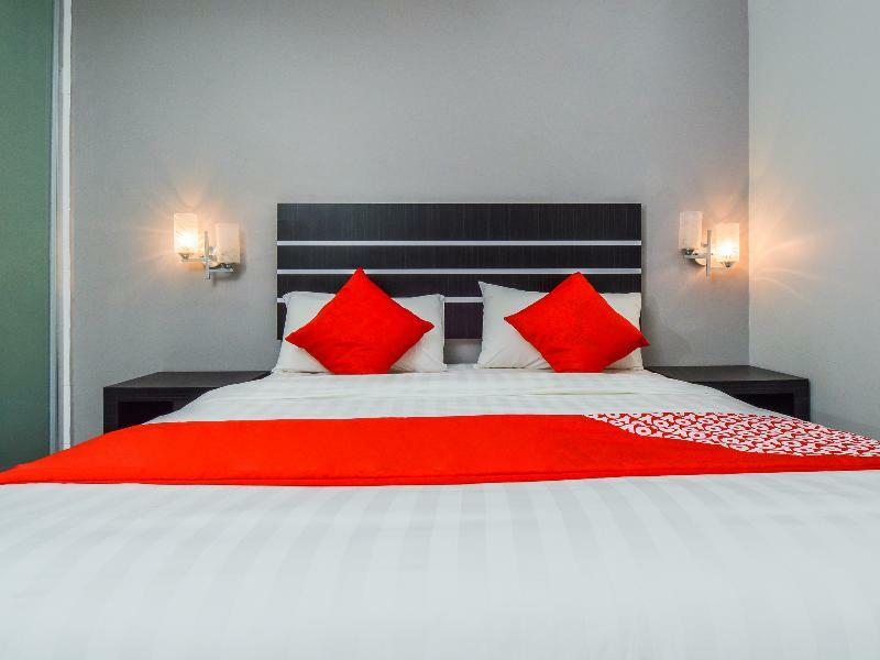 Hotel Zamburger Tengkera Melaka מראה חיצוני תמונה